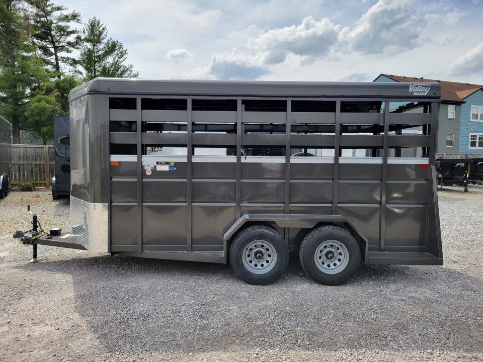 New 2027 Valley Trailers 16' LIVESTOCK TRAILER 7' Tall