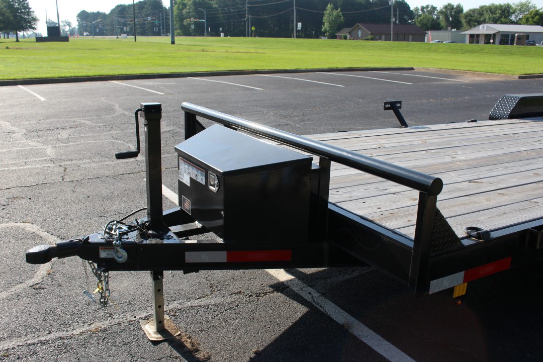 New 2026 Kearney 83X24 5200# TANDEM AXLE WOODFLOOR Car Hauler