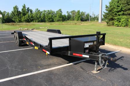 New 2026 Kearney 83X24 5200# TANDEM AXLE WOODFLOOR Car Hauler