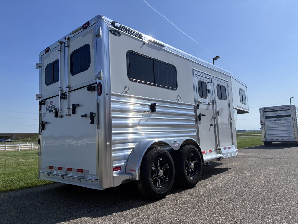 New 2027 Cimarron Trailers 2H Straight Load Gooseneck Horse Trailer