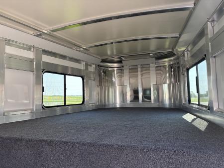 New 2027 Cimarron Trailers 2H Straight Load Gooseneck Horse Trailer