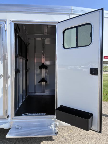 New 2027 Cimarron Trailers 2H Straight Load Gooseneck Horse Trailer