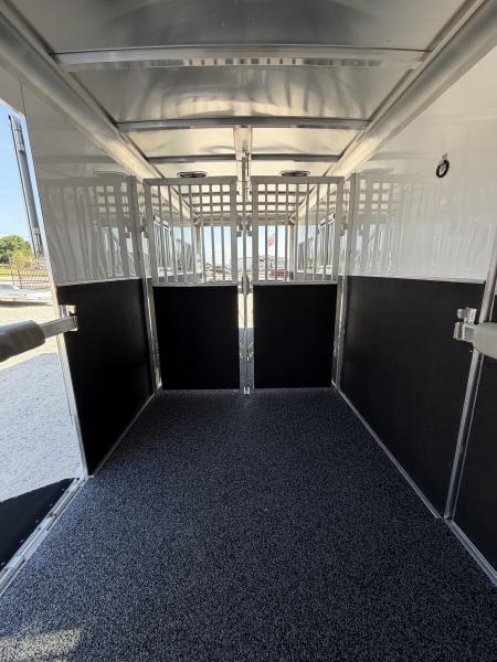 New 2026 Featherlite 2+1 Gooseneck Horse Trailer