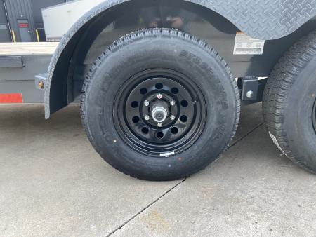 New Lamar Trailers LM 83"X20' CARHAULER