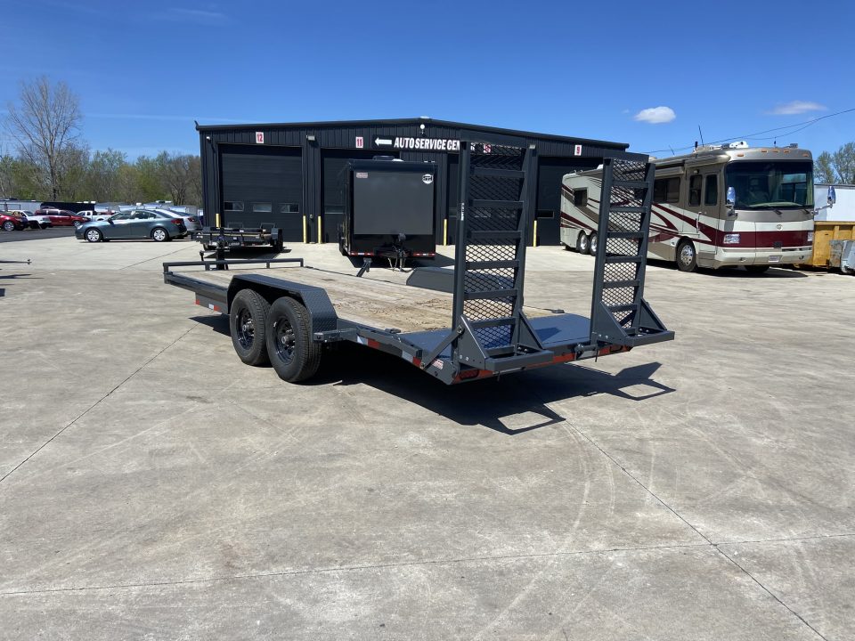 New Lamar Trailers LM 83"X20' EQUIP HAULER