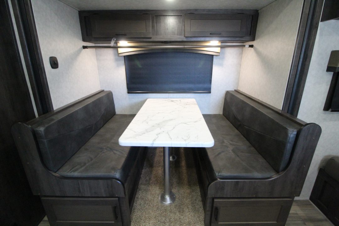 Used 2023 Bison Silverado 8313 w/Slide Out - Couch & Dinette - Horse Fans & Camera - Ramp - Lined & Insulated - Drop Windows on Tail side - 3 Horse Living Quarters Trailer