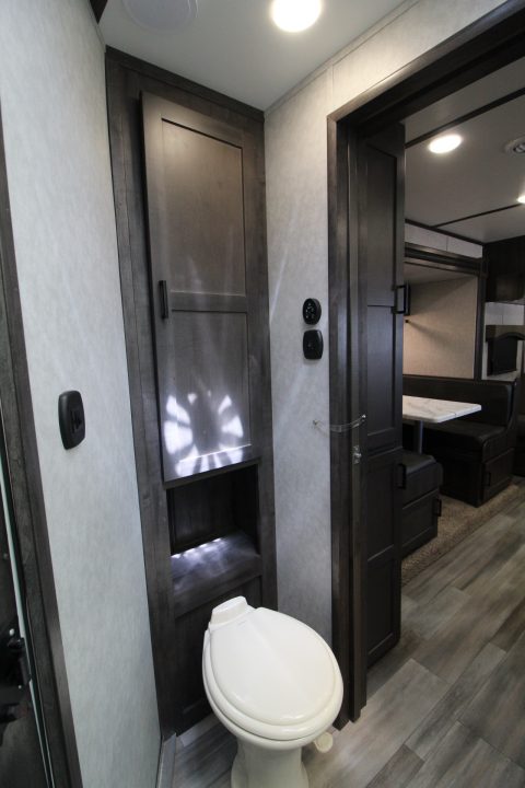 Used 2023 Bison Silverado 8313 w/Slide Out - Couch & Dinette - Horse Fans & Camera - Ramp - Lined & Insulated - Drop Windows on Tail side - 3 Horse Living Quarters Trailer