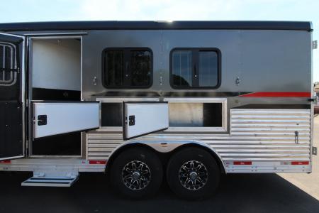 Used 2023 Bison Silverado 8313 w/Slide Out - Couch & Dinette - Horse Fans & Camera - Ramp - Lined & Insulated - Drop Windows on Tail side - 3 Horse Living Quarters Trailer