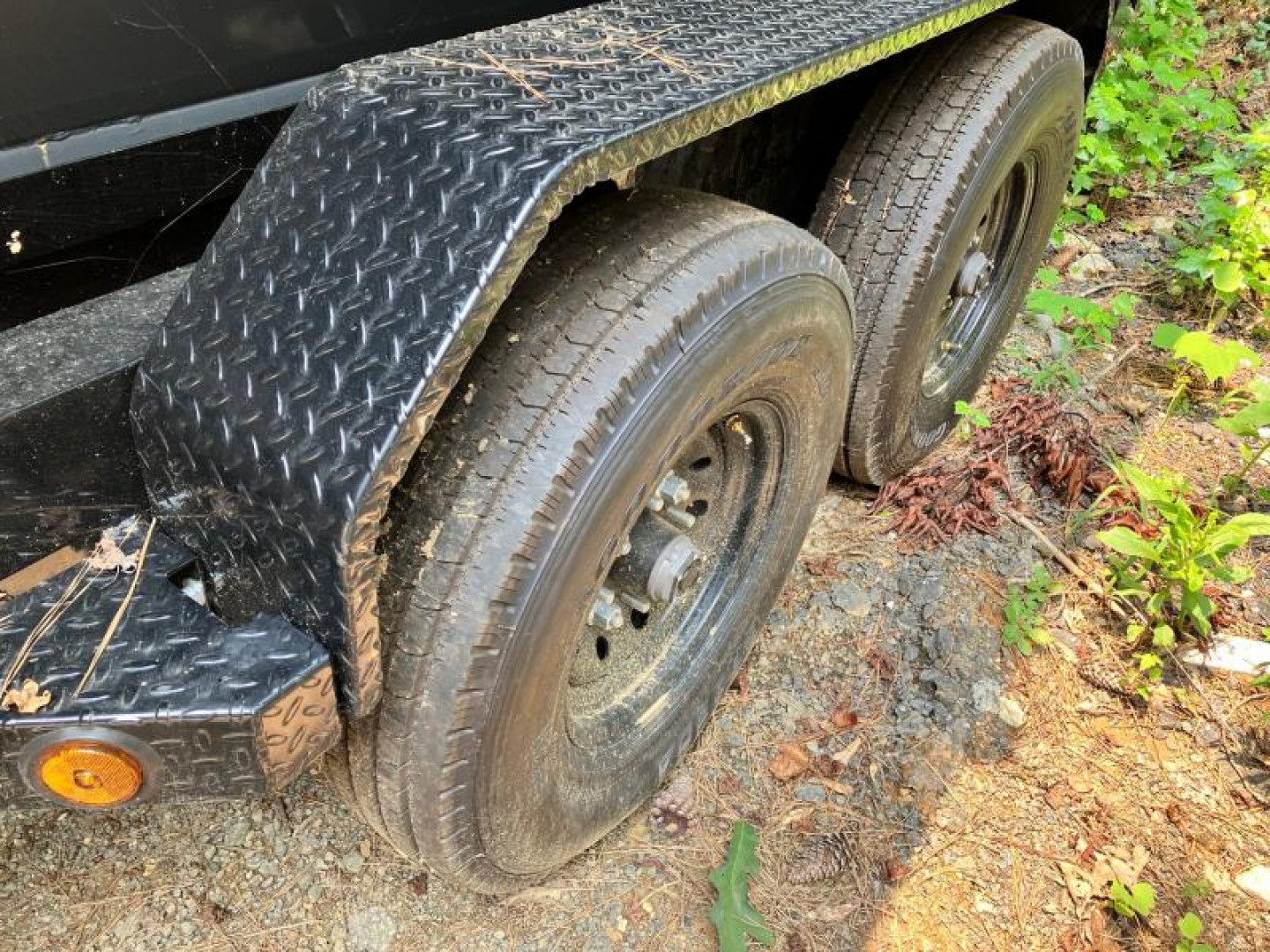New 2025-Iron-Bull-Trailers-Gooseneck-7×16-16k-8k-Axles-DBG-Roll-Off-Trailer-System-R16K716GI-STACK3