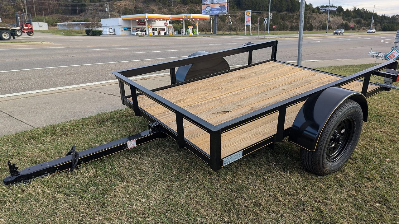 New 2024 P & T Trailers 5X8 STT Utility Trailer