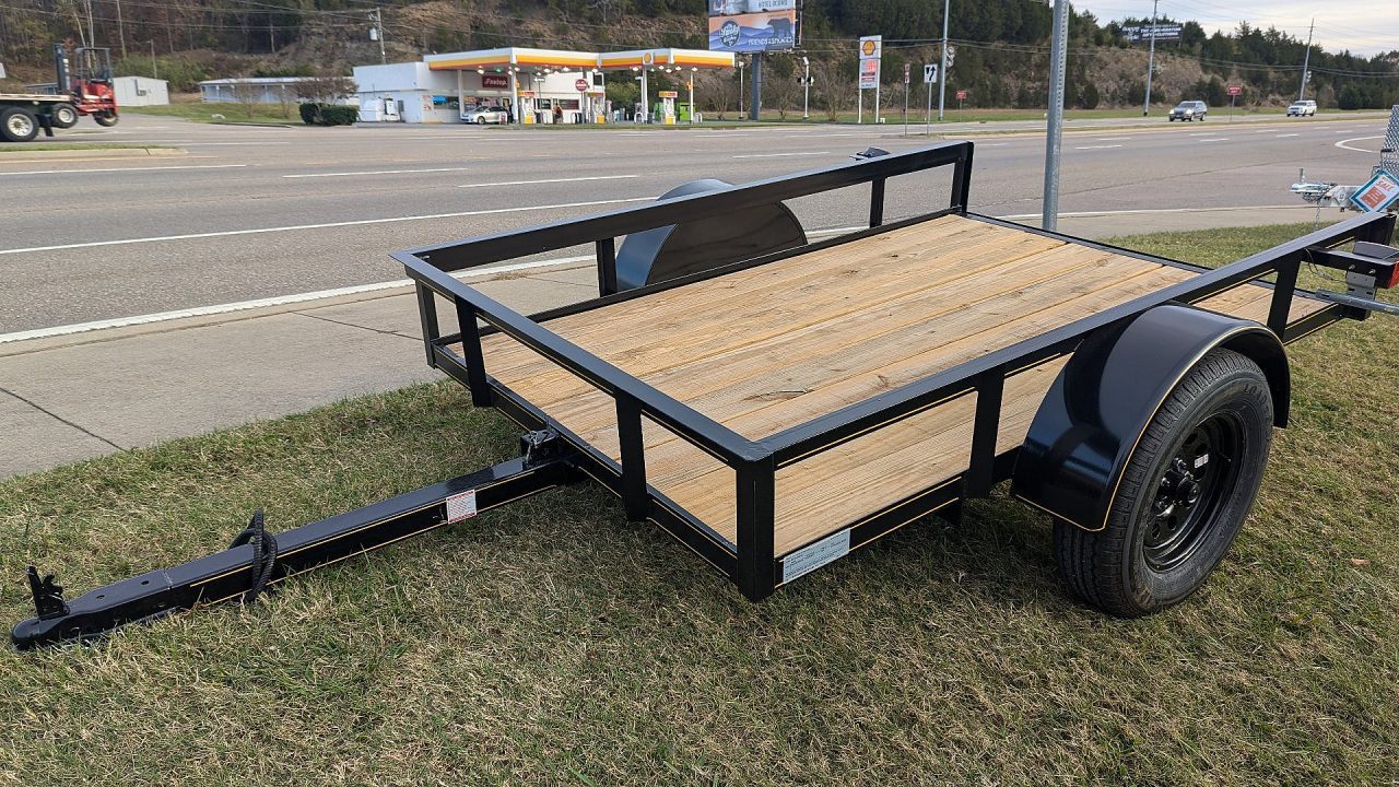 New 2024 P & T Trailers 5X8 STT Utility Trailer