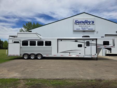 New 2026 Merhow Stampede 5 Horse Sideload Trailer