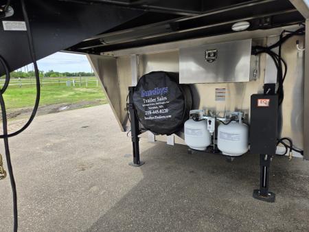 New 2026 Merhow Stampede 5 Horse Sideload Trailer