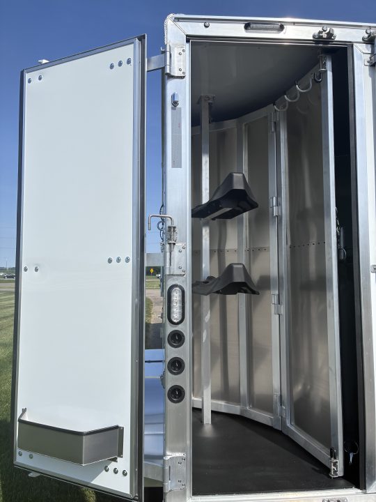 New 2027 Lakota Legacy 2H 7'LQ Horse Trailer