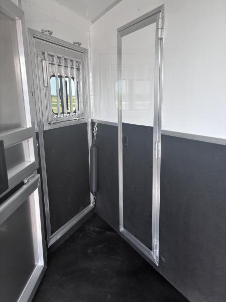 New 2027 Lakota Legacy 2H 7'LQ Horse Trailer