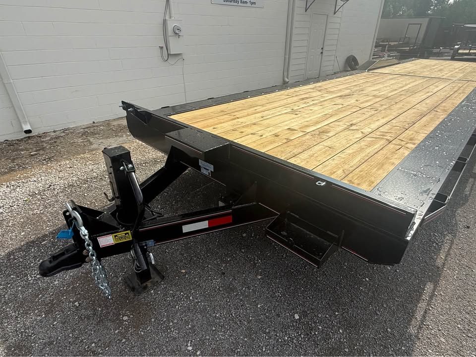 New 2026 Oak Ridge 102x36 7k Deckover Trailer