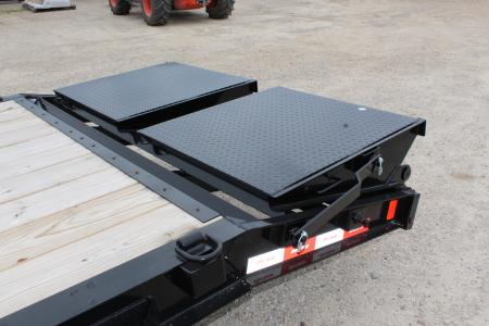 New 2026 Liberty LE 83"x20' Equipment Trailer