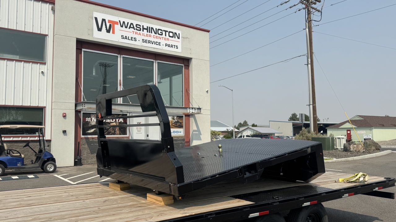 New 2025 Sure-Trac 84X102 FLATBED TRUCK BED Truck Bed