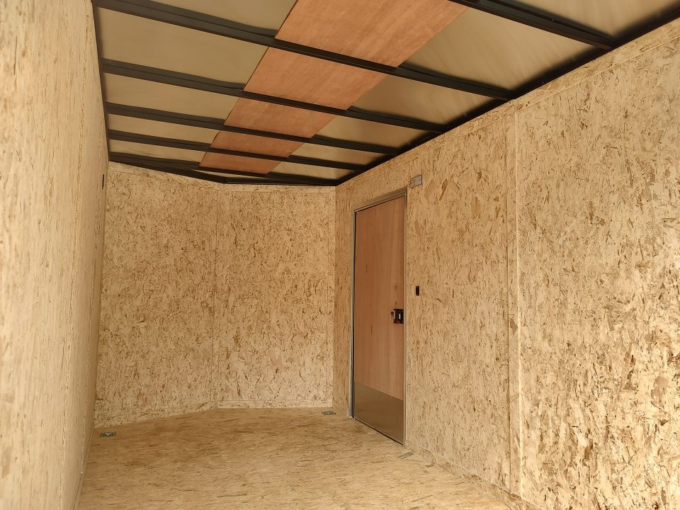 2027 7×14 Enclosed Cargo Trailer photo 4
