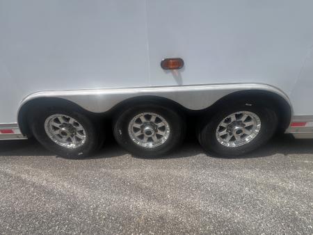 Used 2006 T&E 28' Stacker Trailer