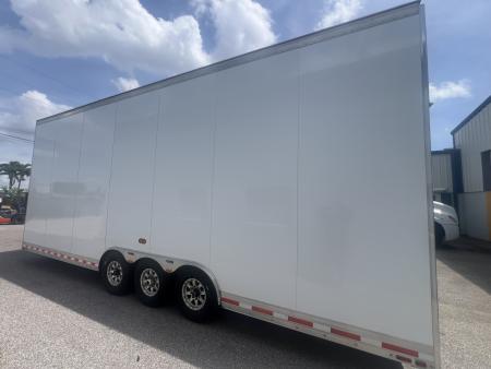 Used 2006 T&E 28' Stacker Trailer
