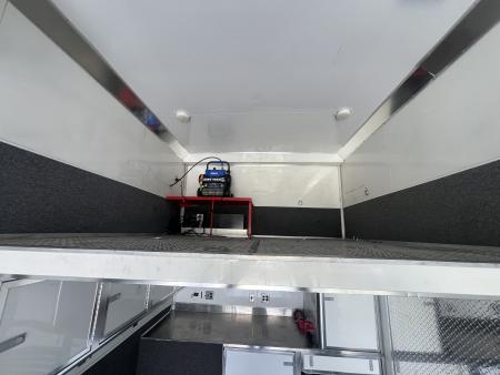 Used 2006 T&E 28' Stacker Trailer