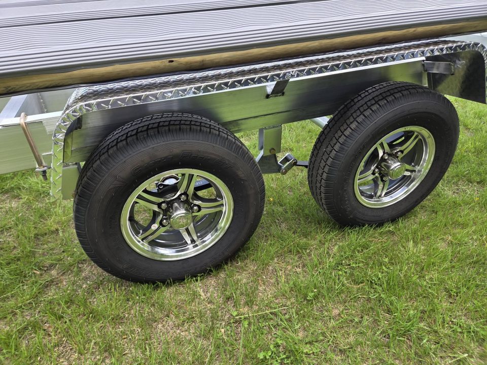 New 2026 Wolverine Trailers 23-27 FOOT ALUMINUM TRI TOON PONTOON BOAT TRAILER Boat Trailer