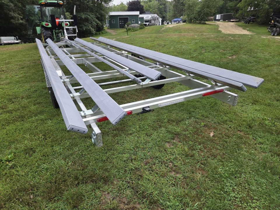 New 2026 Wolverine Trailers 23-27 fot tri toon boat trailer Boat Trailer