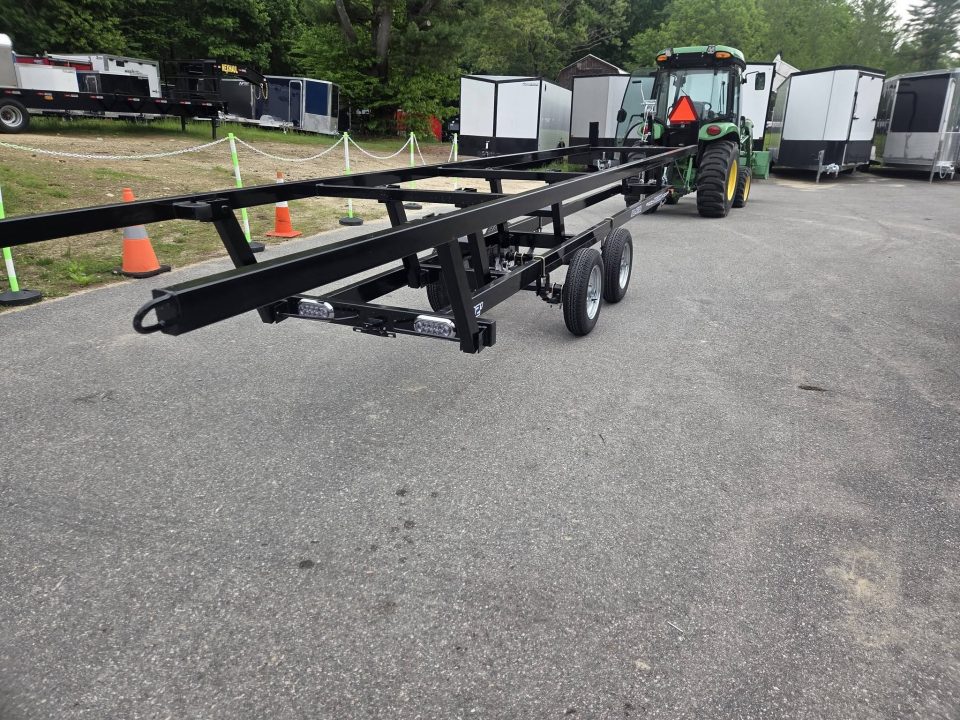 New 2026 Wolverine Trailers 20-22 foot crank up pontoon boat trailer Boat Trailer