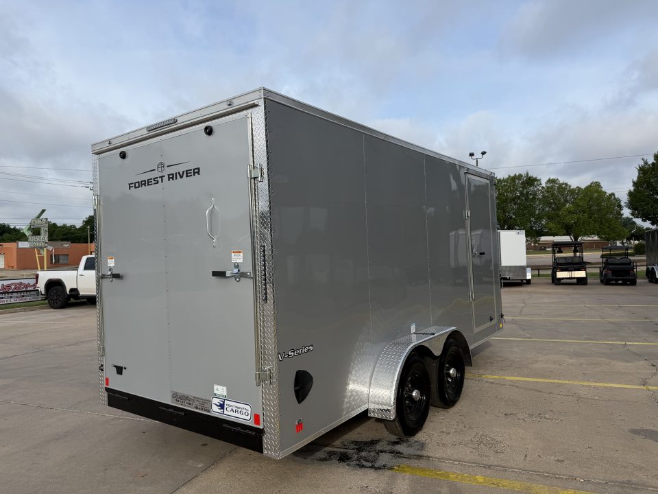 New #056400 2027 FOREST RIVER TA3 7 X 16 TANDEM AXLE 10K ENCLOSED W/ REAR RAMP DOOR