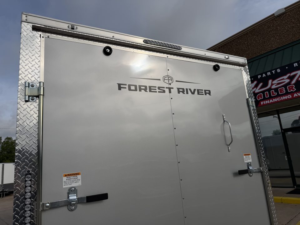 New #056400 2027 FOREST RIVER TA3 7 X 16 TANDEM AXLE 10K ENCLOSED W/ REAR RAMP DOOR