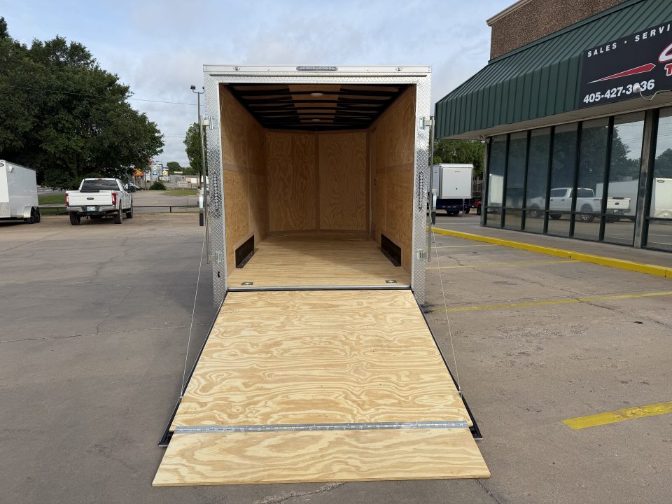 New #056400 2027 FOREST RIVER TA3 7 X 16 TANDEM AXLE 10K ENCLOSED W/ REAR RAMP DOOR