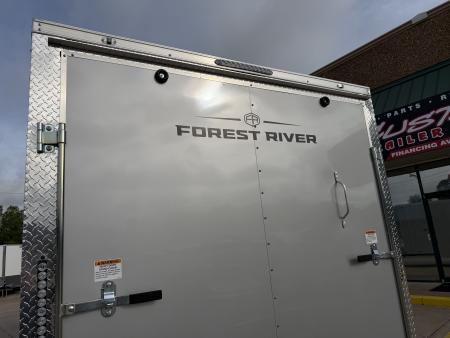 New #056400 2027 FOREST RIVER TA3 7 X 16 TANDEM AXLE 10K ENCLOSED W/ REAR RAMP DOOR