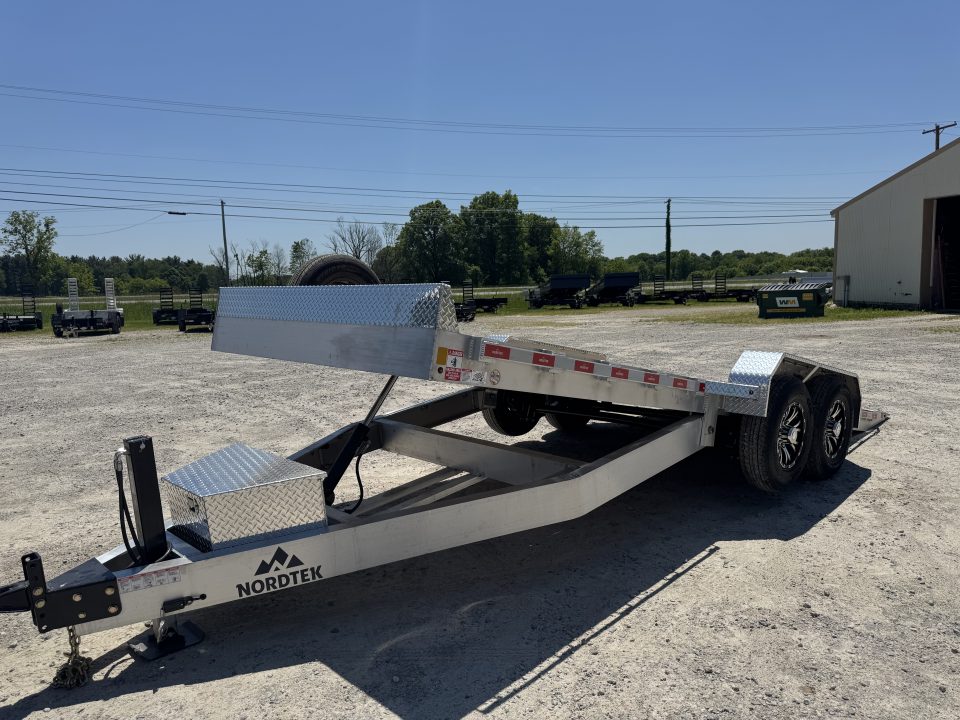 New 2027 NORDTEK 82X20 Tilt Trailer 14K Hyd Jack w/Remote