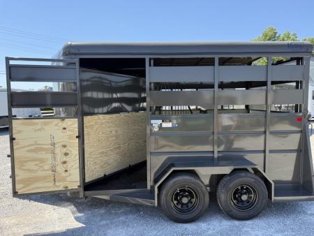 New 2027 Valley Trailers 2 HORSE SLANT COMBO DLX