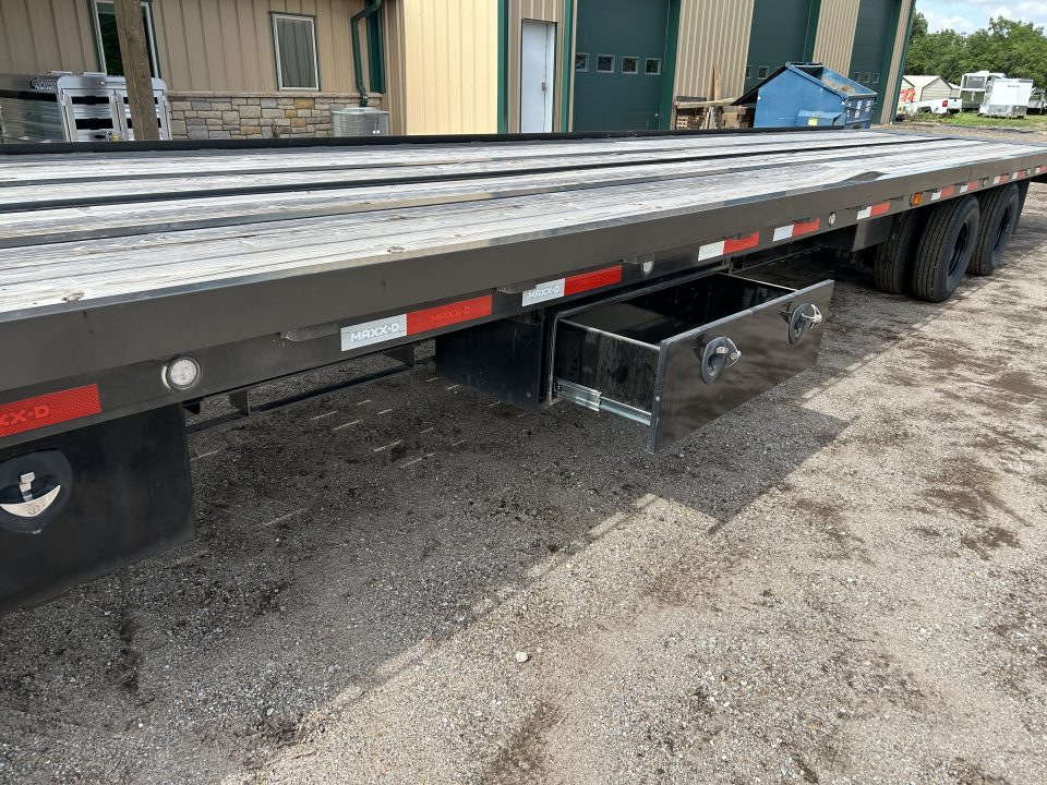Used 2024 MAXX-D TDX 102X40 Flatbed Tilt Trailer