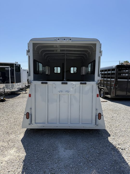 New 2027 Valley Trailers 2 HORSE STRAIGHT LOAD EXTRA TALL
