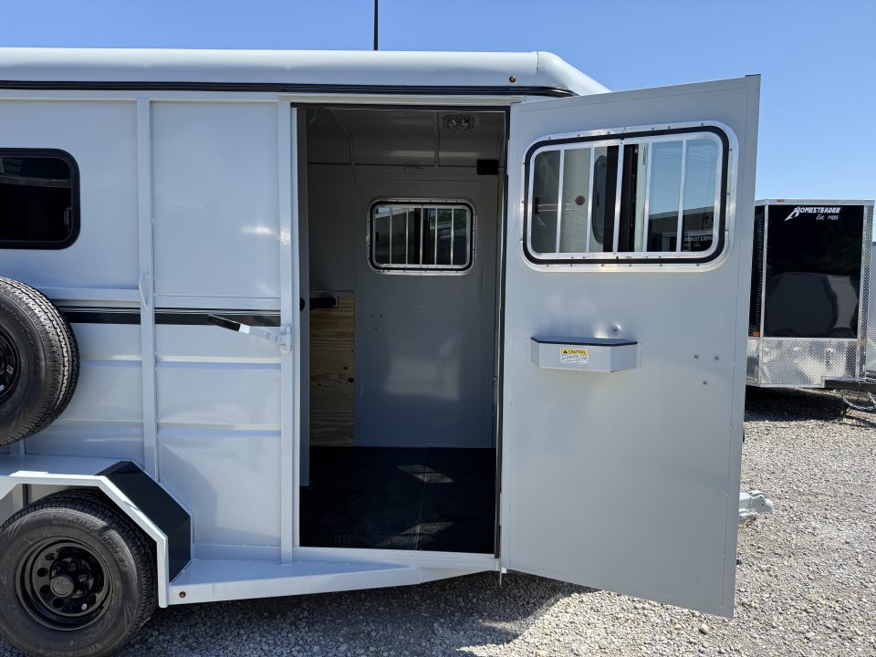 New 2027 Valley Trailers 2 HORSE STRAIGHT LOAD EXTRA TALL