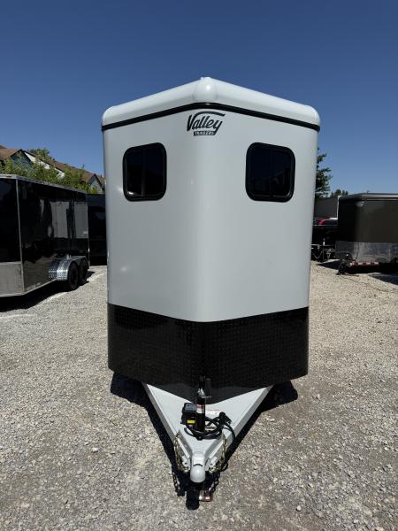 New 2027 Valley Trailers 2 HORSE STRAIGHT LOAD EXTRA TALL