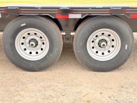 New 2026 Diamond T 8.5-24 Single Wheel Gooseneck Deckover Equipment Hauler W/ 14 PLY Tire Upgrade 15K GVWR