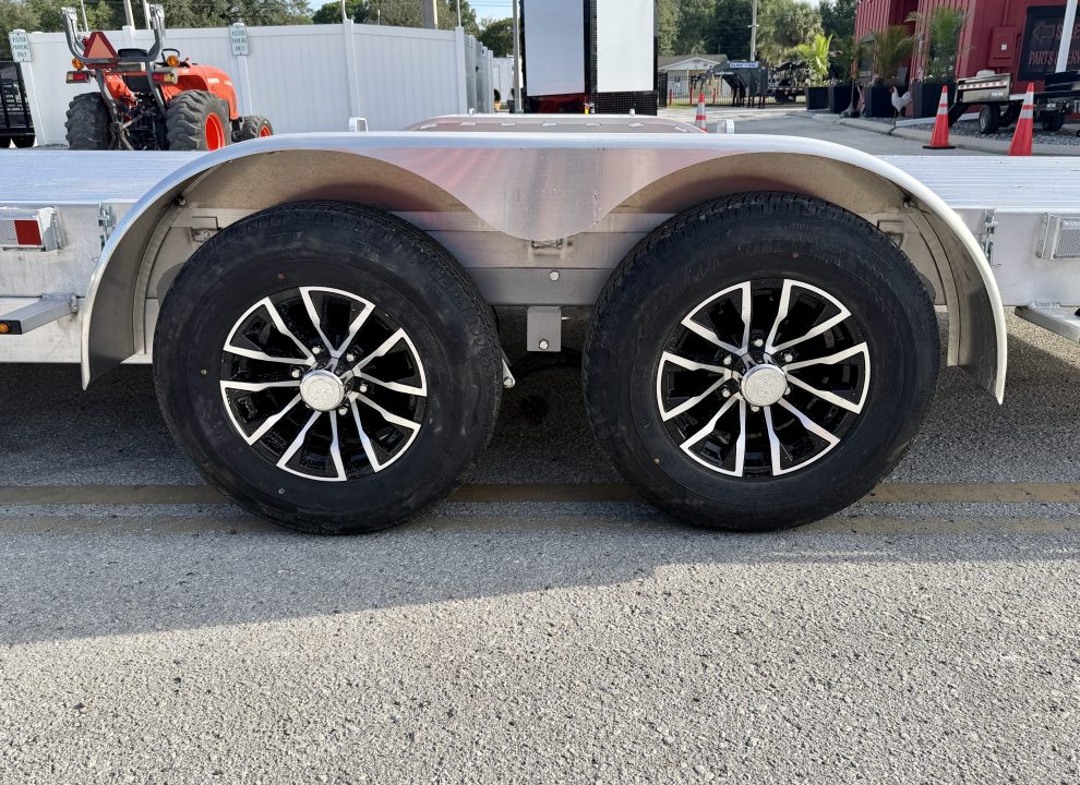 New 2026 H&H Trailers H-EXA20-100 82x20 10K Speed Loader Car Hauler