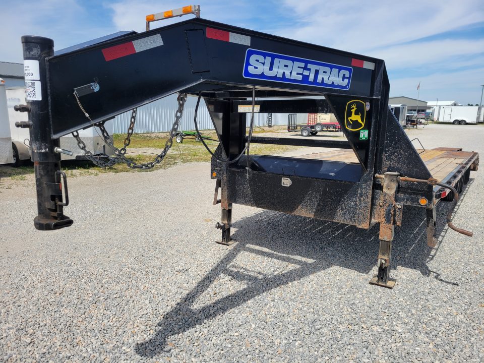 Used 2014 Sure-Trac 8.5x20+5 Gooseneck Equipment Trailer