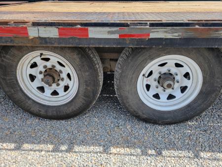 Used 2014 Sure-Trac 8.5x20+5 Gooseneck Equipment Trailer