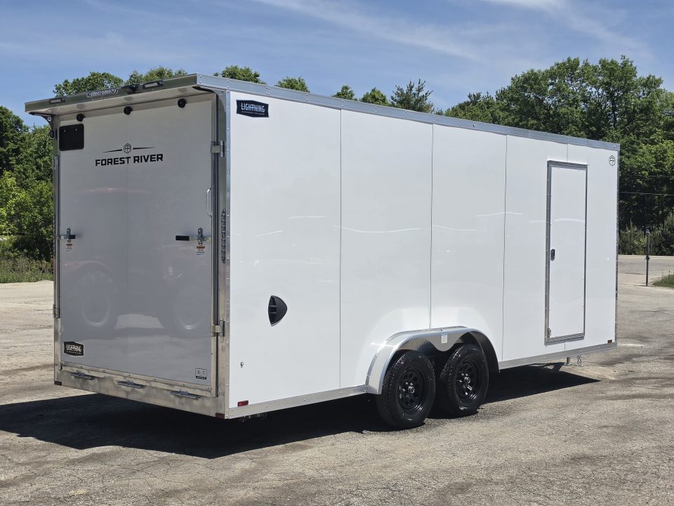 New 7.5 X 20 CARGO ENCLOSED ALL ALUMINUM REAR RAMP DOOR 2027 LIGHTNING TANDEM AXLE
