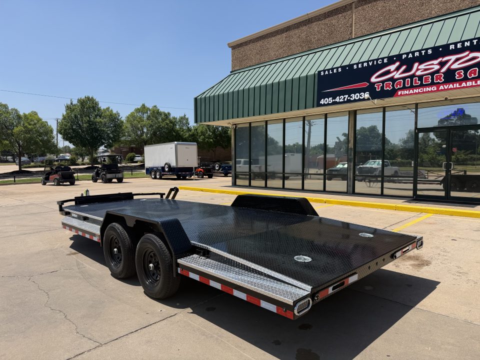 New #008362 2026 LOAD TRAIL CZ 22 X 83 TANDEM AXLE 10K STEEL FLOOR CAR HAULER W/ ALUMINUM TRIM PACKAGE