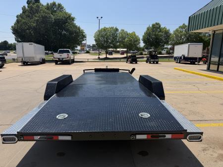 New #008362 2026 LOAD TRAIL CZ 22 X 83 TANDEM AXLE 10K STEEL FLOOR CAR HAULER W/ ALUMINUM TRIM PACKAGE