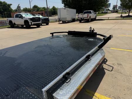 New #008362 2026 LOAD TRAIL CZ 22 X 83 TANDEM AXLE 10K STEEL FLOOR CAR HAULER W/ ALUMINUM TRIM PACKAGE