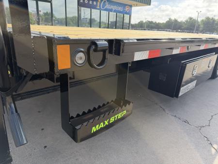 New #378179 2026 LOAD TRAIL PE 24 X 102 TANDEM AXLE BUMPER PULL 14K FULL BED FLATBED TILT