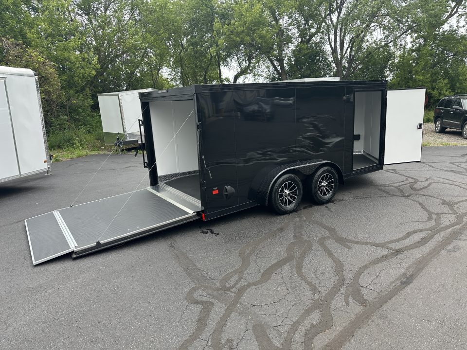 2026 Haulmark VNLH photo 2
