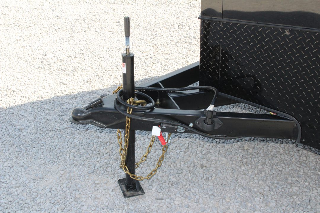 New 2026 United UJ 8.5' x 18' Enclosed Cargo Trailer - 7000# GVW - RAMP DOOR - 7' INTERIOR HEIGHT